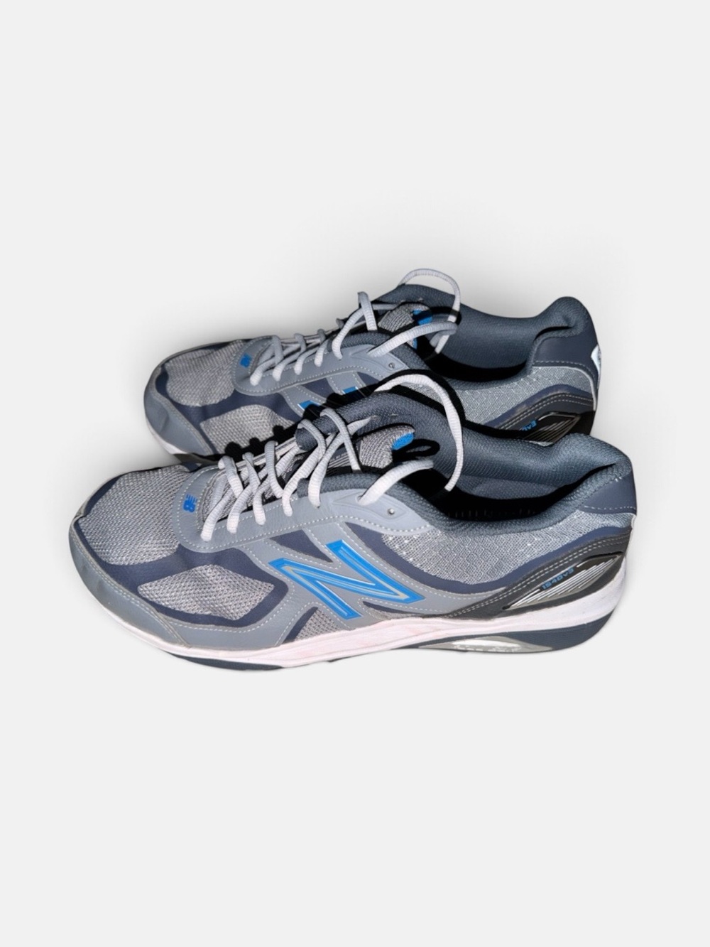 New Balance Men's Gray and Blue Athletic Running Sneakers